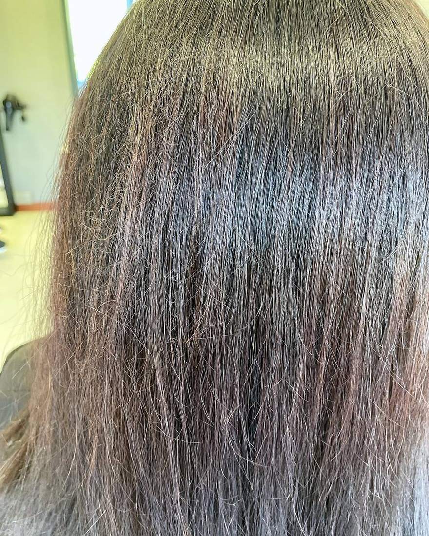 Antes de la keratina: cabello encrespado y sin brillo, Quito